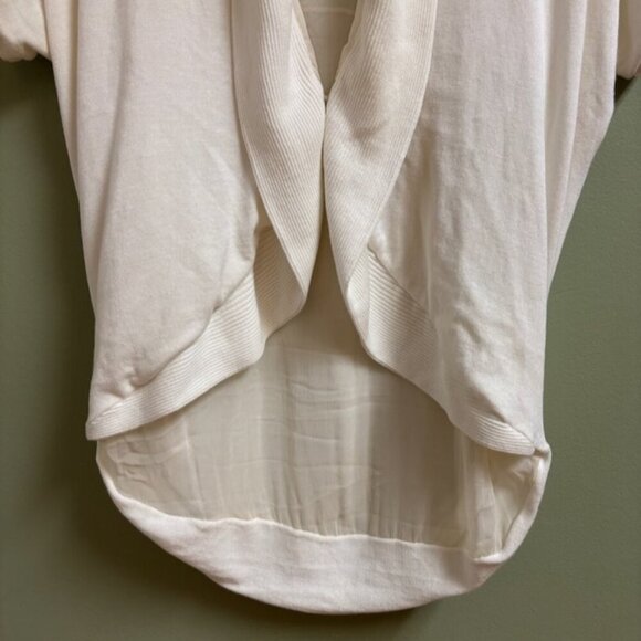 Alice + Olivia Women Cardigan Sweater Size *XS Ivory Lightweight High Low Lined - Picture 3 of 10